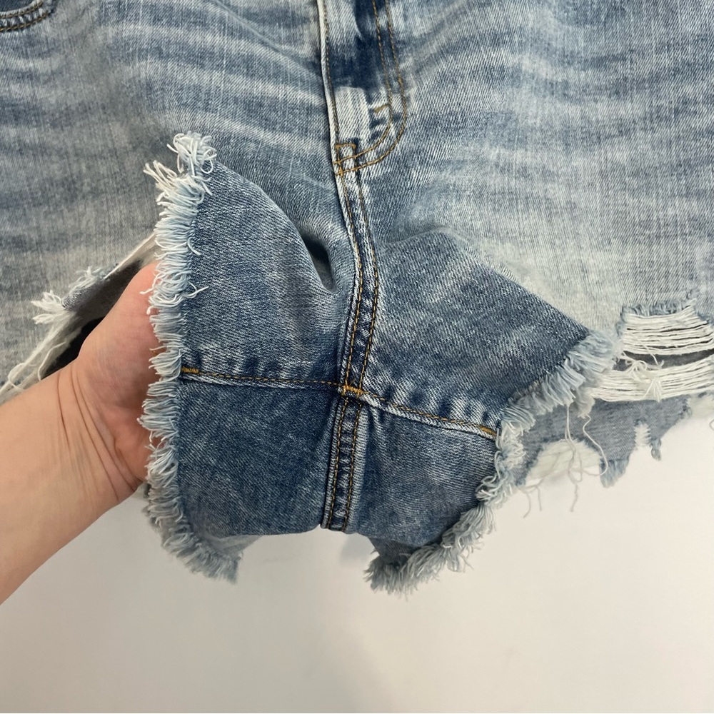 AERIE AMERICAN EAGLE Daydream Denim Short Light Wash Distressed Ripped Mid Rise? - Picture 10 of 14